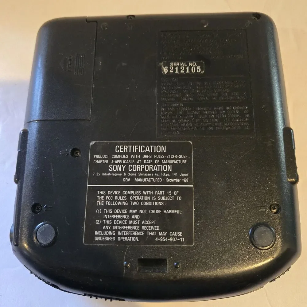 Sony Discman CD Compact Player D-141 Vintage Digital‎ MegaBass Read!